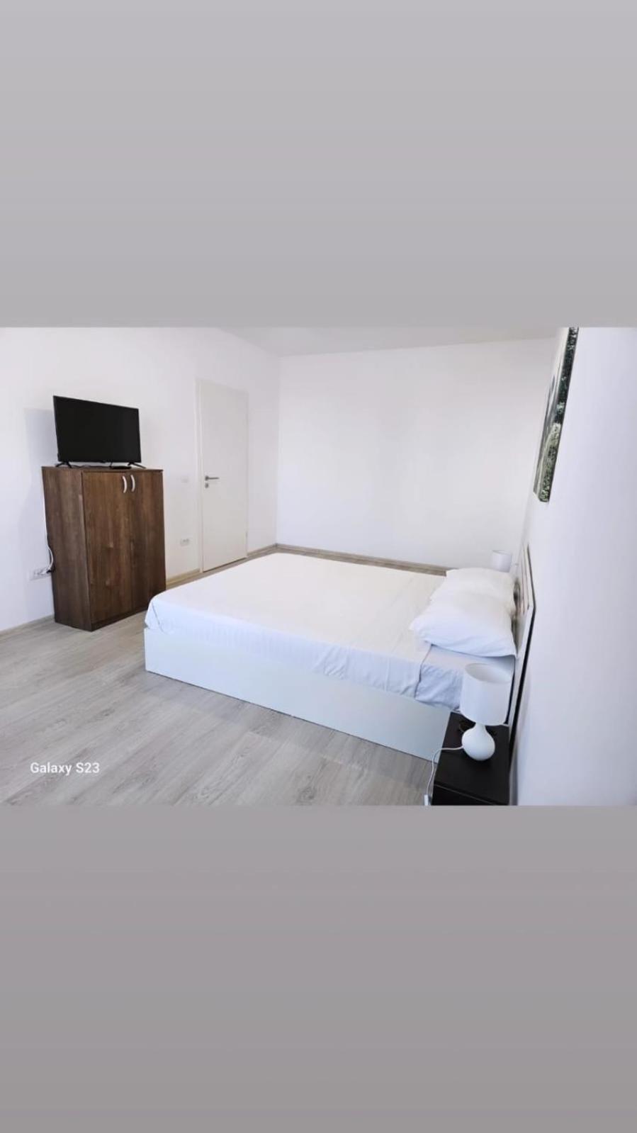 Vouchere, Factura, Petfriendly - Ap Cu 2dormitoare Fara Living