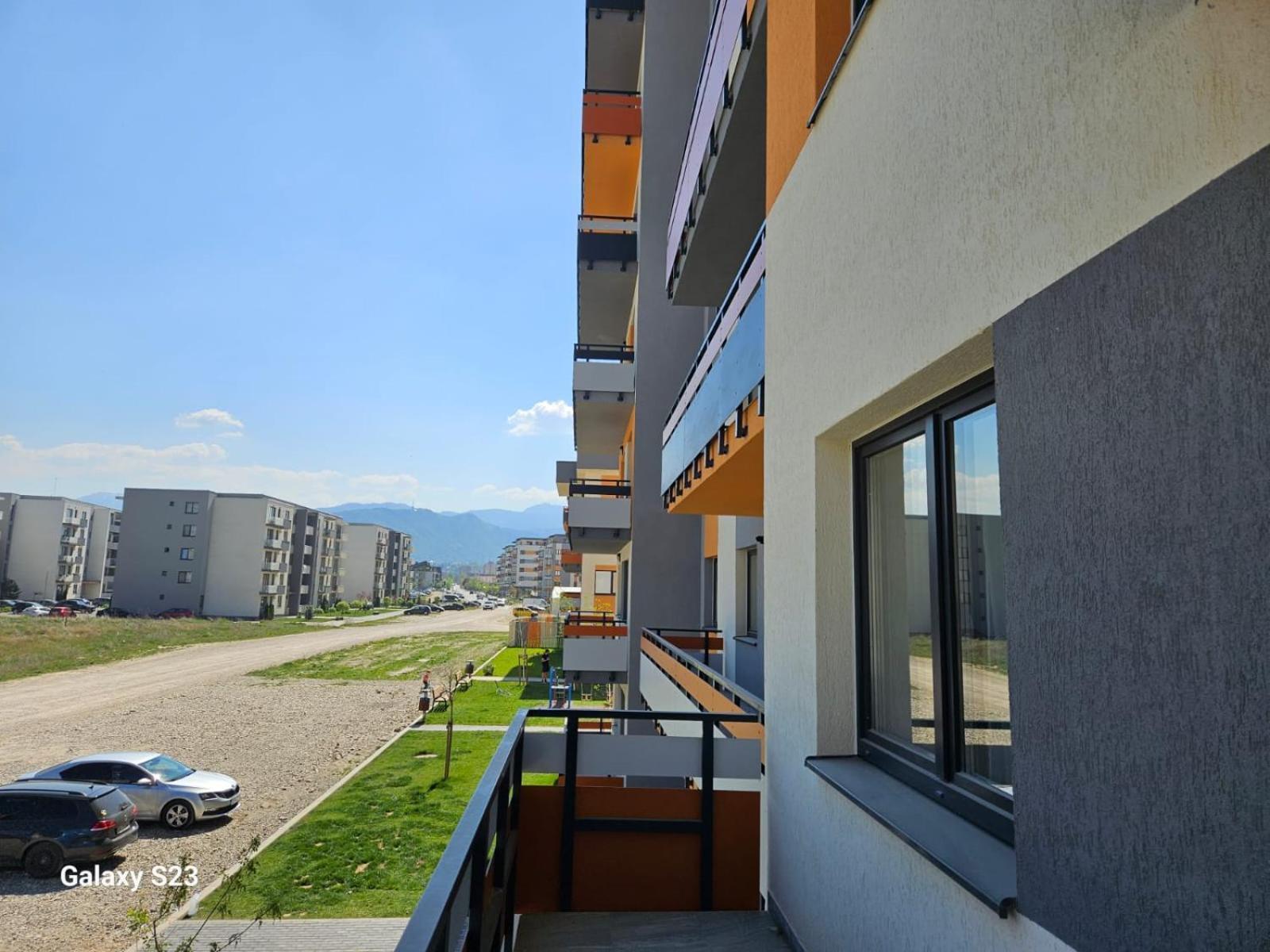 Vouchere, Factura, Petfriendly - Ap Cu 2dormitoare Fara Living * Brașov