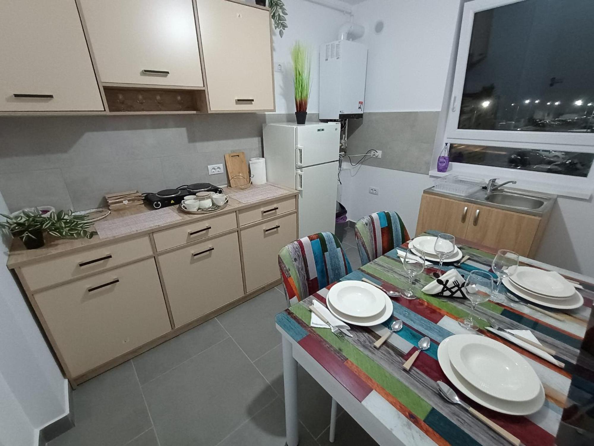 Vouchere, Factura, Petfriendly - Ap Cu 2dormitoare Fara Living Apartament Brașov