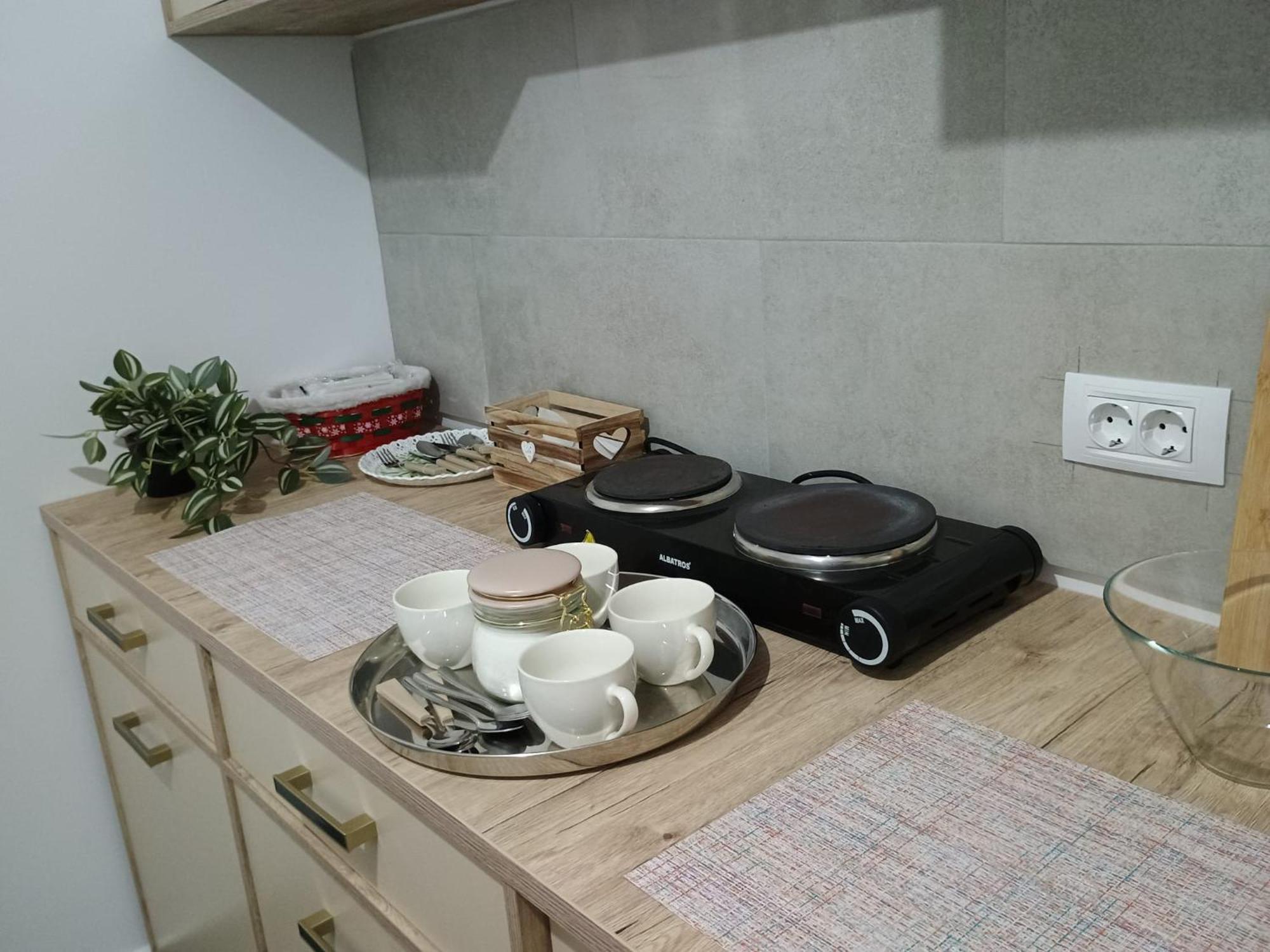 Vouchere, Factura, Petfriendly - Ap Cu 2dormitoare Fara Living Brașov